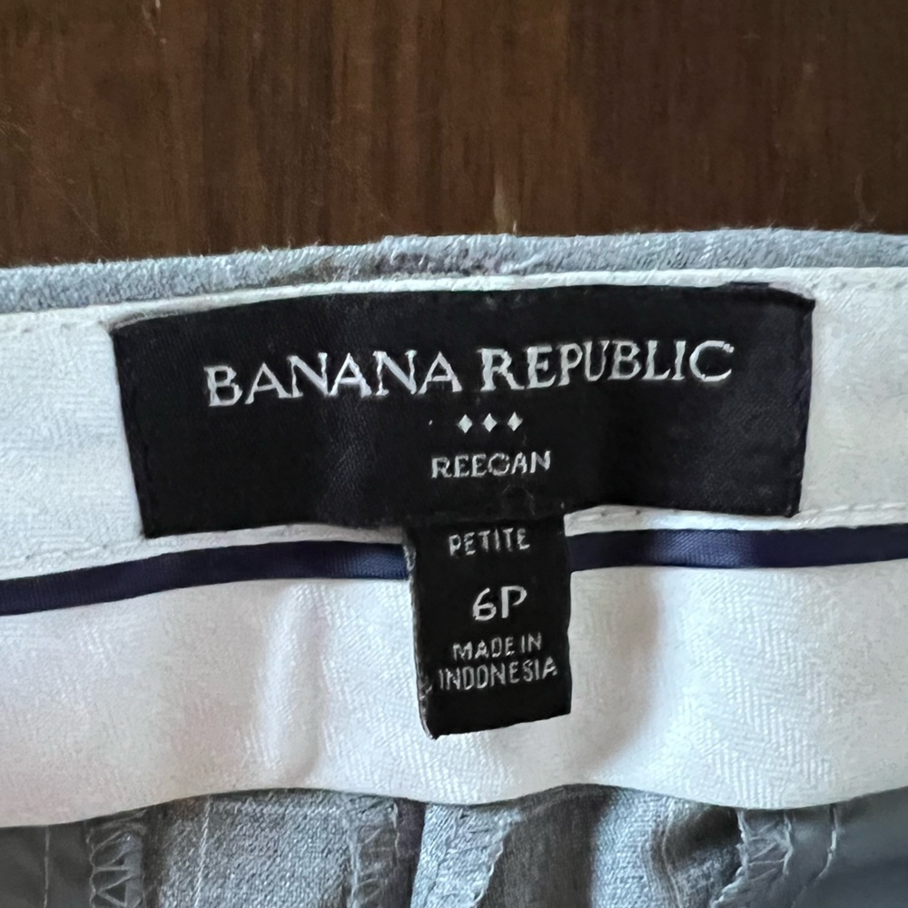 T1 Banana Republic suit - Picture 12 of 13